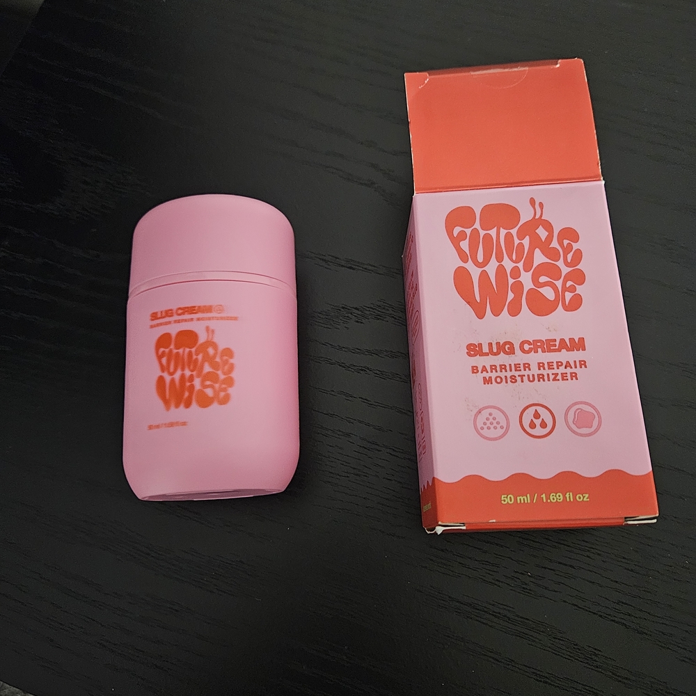 Slug Cream Moisturizer - Pink
